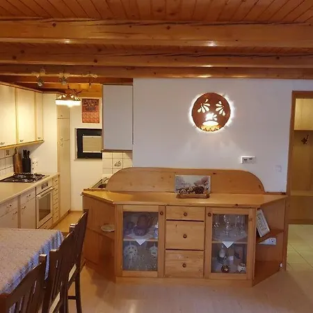 Anita Rogla Зрече